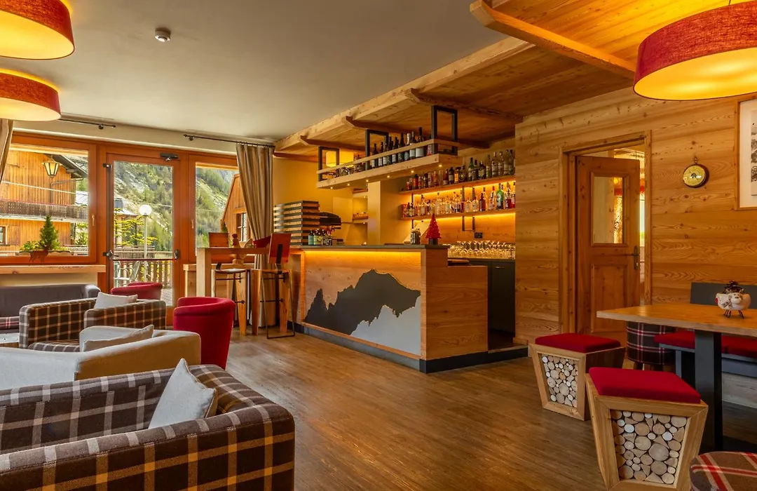 Hotel Vallée Blanche Courmayeur-1